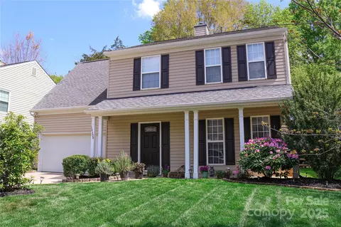 14308 Carolina Forest Ct, Charlotte, NC 28273