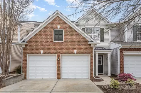 10015 Garrison Watch 168 Ave #168, Charlotte, NC 28277