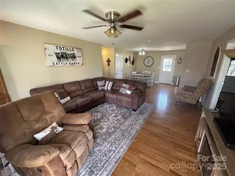 52 Restful Ln, Hickory, NC 28601 photo 15