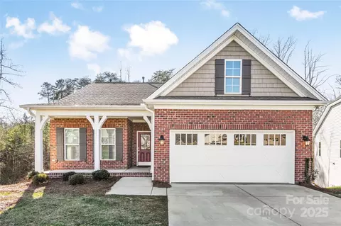 169 Turnberry Dr, Mocksville, NC 27028