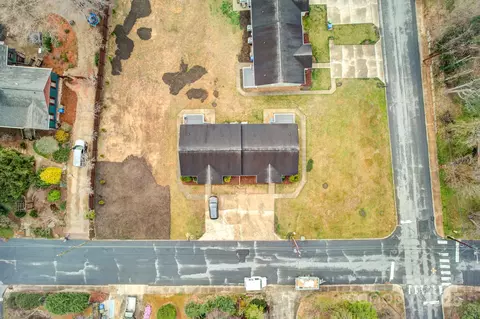 624 1st W Ave W, Hendersonville, NC 28739
