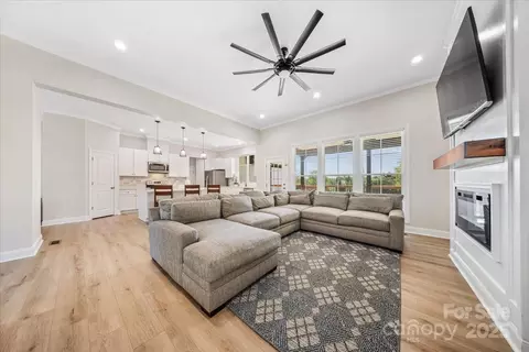 Living - 7419 Tesh Rd, Monroe, NC 28110 photo 2 of 2