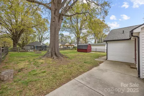 Other - 405 E 3rd St, Kannapolis, NC 28083 photo 9 of 11