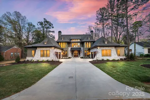 238 N Canterbury Rd, Charlotte, NC 28211