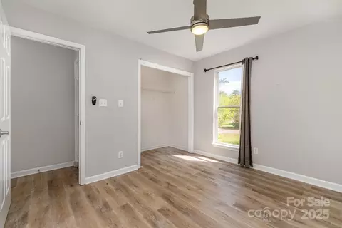 Bedroom - 2014 Cardinal Loop, Stanley, NC 28164 photo 3 of 5