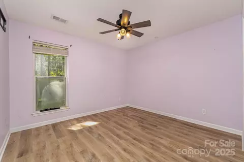 Bedroom - 2014 Cardinal Loop, Stanley, NC 28164 photo 4 of 5