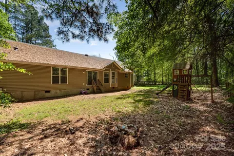 Other - 2014 Cardinal Loop, Stanley, NC 28164 photo 8 of 10