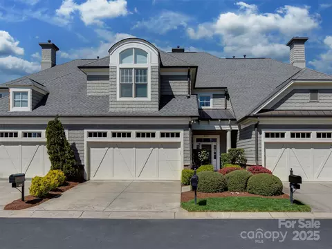 8015 Greenview Terrace Ct, Charlotte, NC 28277