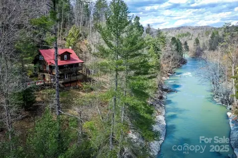 351 Chickadee Ave, Lake Lure, NC 28746