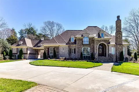 7295 Three Sisters Ln, Concord, NC 28027