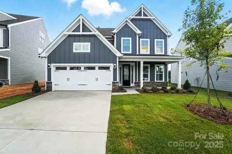 130 Longwood Rd, Mooresville, NC 28115