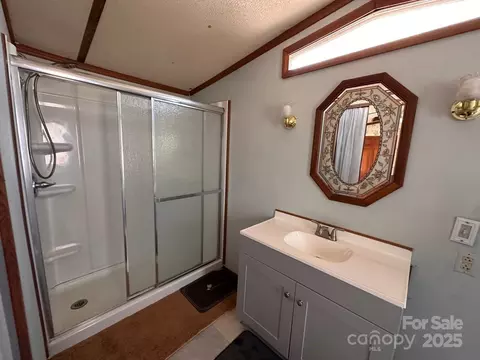 Bath - 200 Leaf Ct, Clover, SC 29710 photo 1 of 1