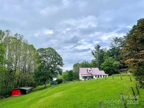 256 Forest Hill 12 Cir #1&2, Brevard, NC 28712