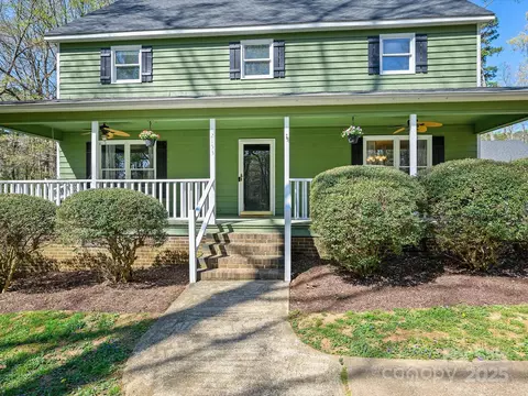 2153 Olde Creek Rd, Rock Hill, SC 29732