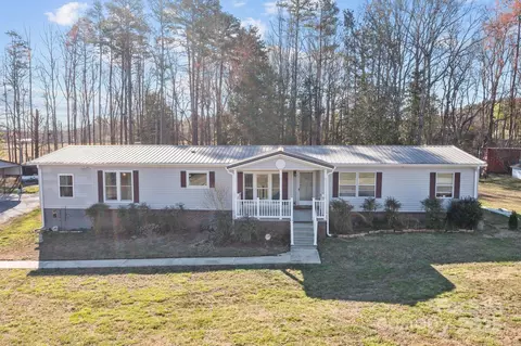 125 S Main St, Shelby, NC 28152