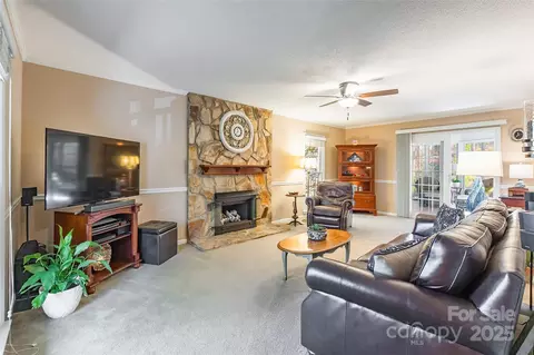 10028 Bora Bora Dr, Tega Cay, SC 29708 photo 8