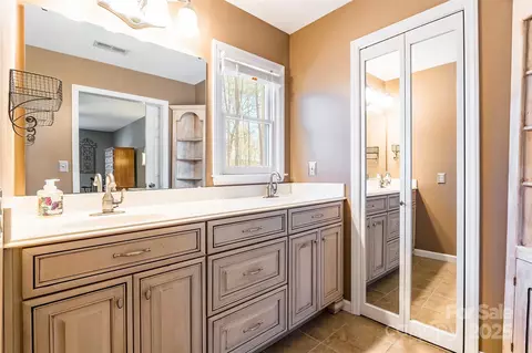 10028 Bora Bora Dr, Tega Cay, SC 29708 photo 27