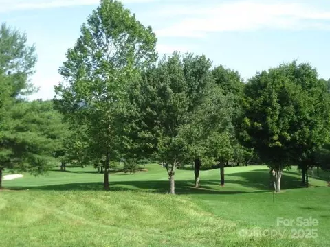 Bradford Court, Jefferson, NC 28640