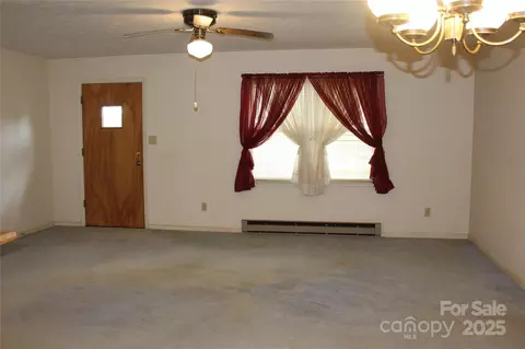 Living - 2339 Crestview St, Morganton, NC 28655 photo 2 of 3