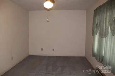 Bedroom - 2339 Crestview St, Morganton, NC 28655 photo 2 of 3