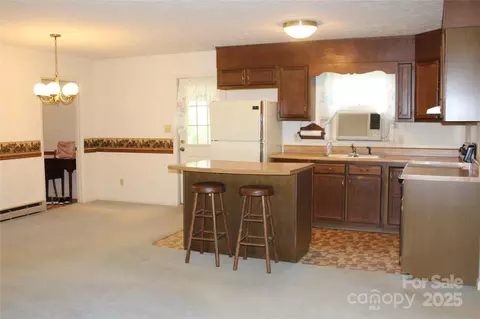 Kitchen - 2339 Crestview St, Morganton, NC 28655 photo 2 of 2