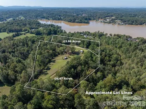3421 6th Street Nw Dr NW, Hickory, NC 28601