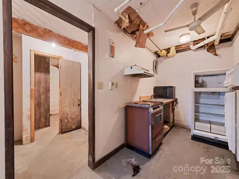 91 Jeter Rd, Clyde, NC 28721 photo 30