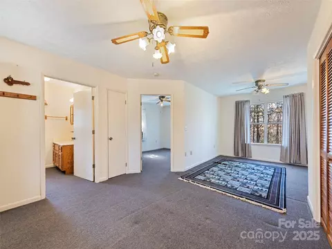 91 Jeter Rd, Clyde, NC 28721 photo 15