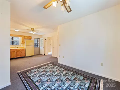 91 Jeter Rd, Clyde, NC 28721 photo 16