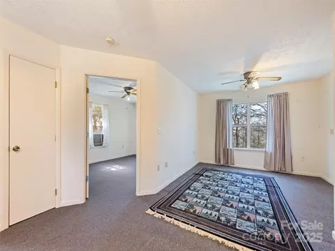 91 Jeter Rd, Clyde, NC 28721 photo 17