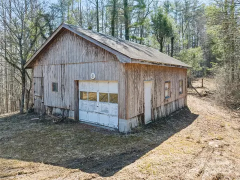 91 Jeter Rd, Clyde, NC 28721 photo 13