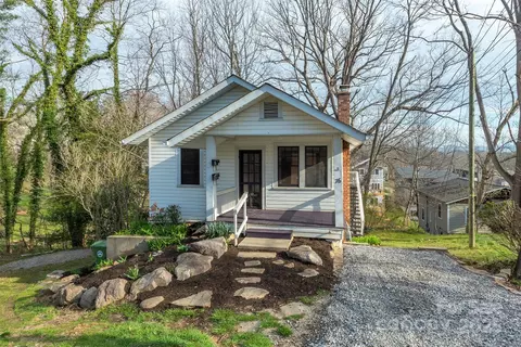76 Oakwood St, Asheville, NC 28806