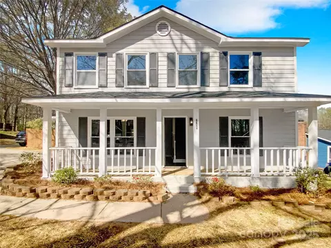 7303 Rockwood Forest Ln, Charlotte, NC 28212