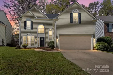 6645 Allness Glen Ln, Charlotte, NC 28269