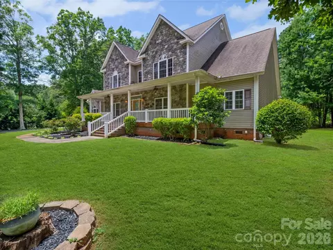 217 Blossom Hill Rd, Lincolnton, NC 28092
