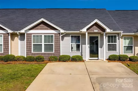 104 S Canyon Rdg, Mount Holly, NC 28120