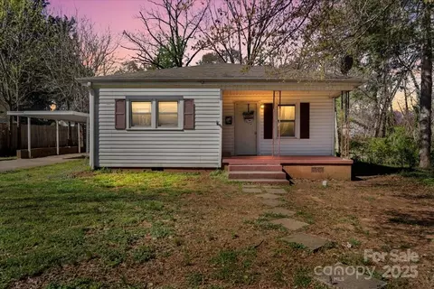 324 Harmon St, Forest City, NC 28043