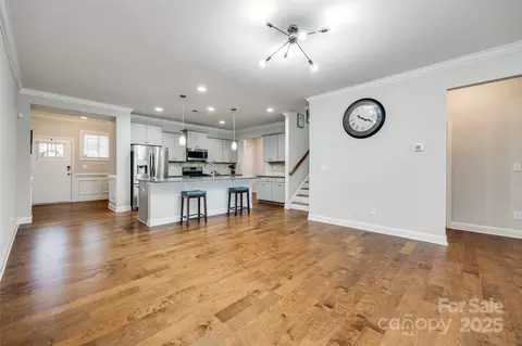 Living - 1211 Croft Dr, Fort Mill, SC 29708 photo 2 of 6