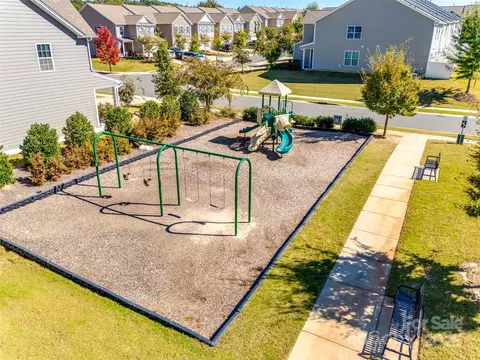 View/Area - 1211 Croft Dr, Fort Mill, SC 29708 photo 4 of 4