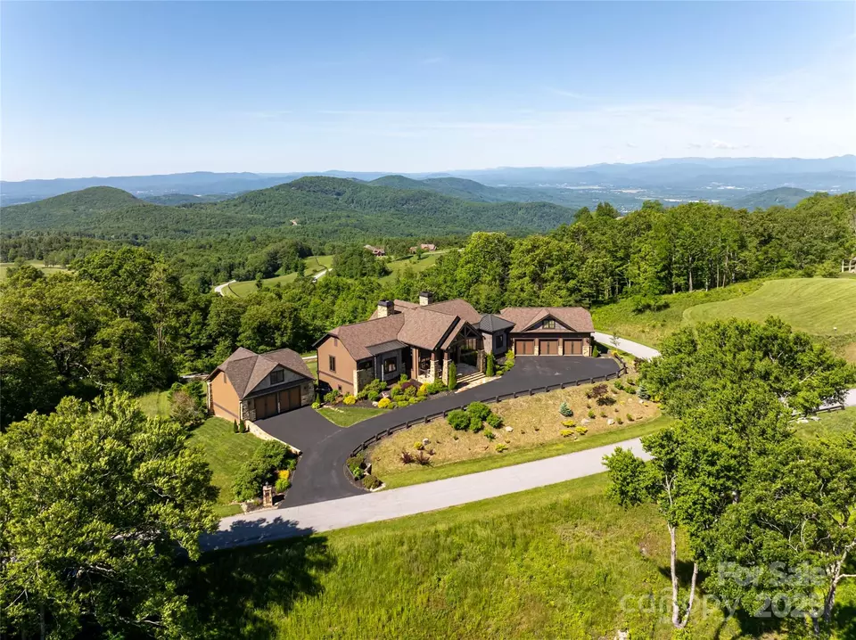 Other - 24 Snow Ridge Dr, Hendersonville, NC 28792 photo 1 of 17