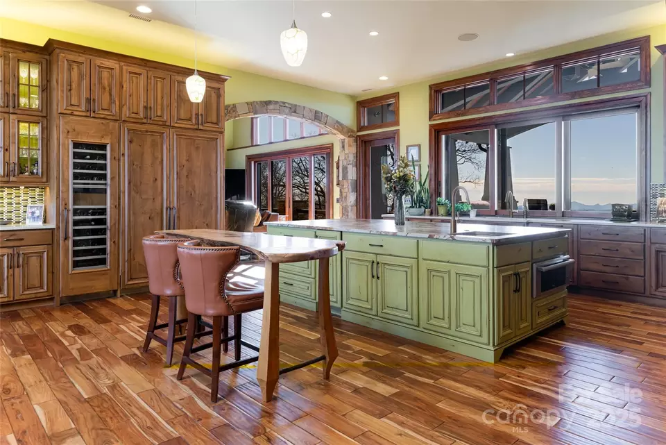 Kitchen - 24 Snow Ridge Dr, Hendersonville, NC 28792 photo 1 of 9