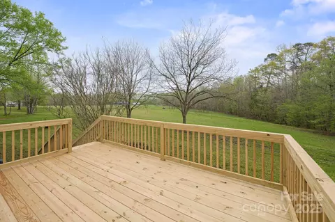 450 Tot Dellinger Rd, Cherryville, NC 28021 photo 4