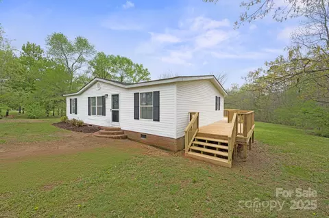 450 Tot Dellinger Rd, Cherryville, NC 28021 photo 2