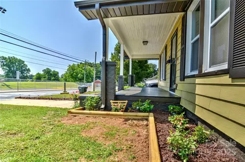 Exterior - 302 Griffith Rd, Monroe, NC 28112 photo 5 of 19