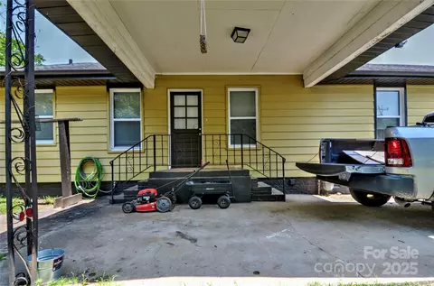 Exterior - 302 Griffith Rd, Monroe, NC 28112 photo 19 of 19
