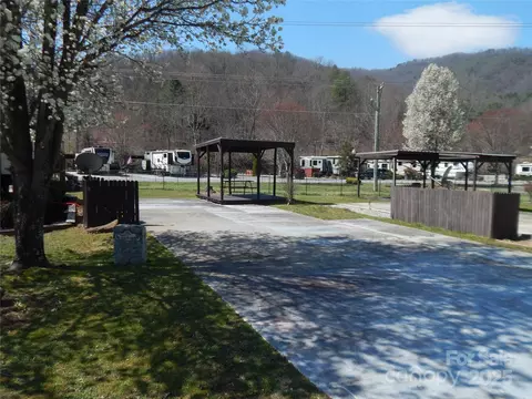 50 Timber Leaf 8 Dr #8, Sylva, NC 28779 photo 5