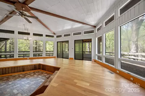 320 Hillswick Rd, Tryon, NC 28782 photo 9
