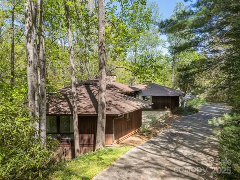 320 Hillswick Rd, Tryon, NC 28782 photo 3