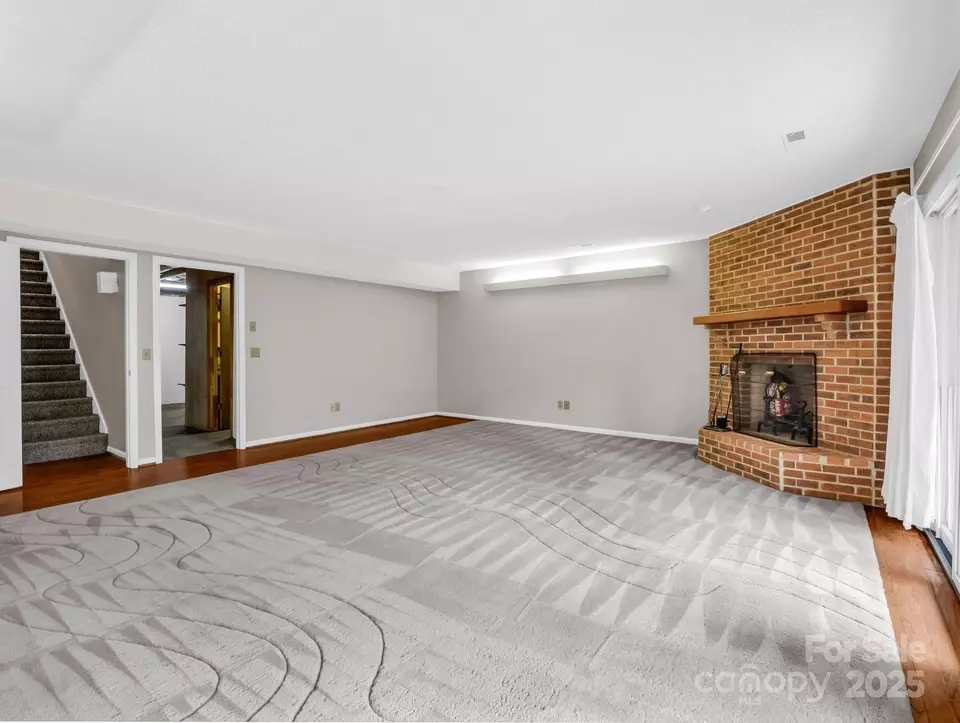Living - 31 Hunting Country Trl, Tryon, NC 28782 photo 13 of 13