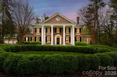 31 Busbee Rd, Asheville, NC 28803